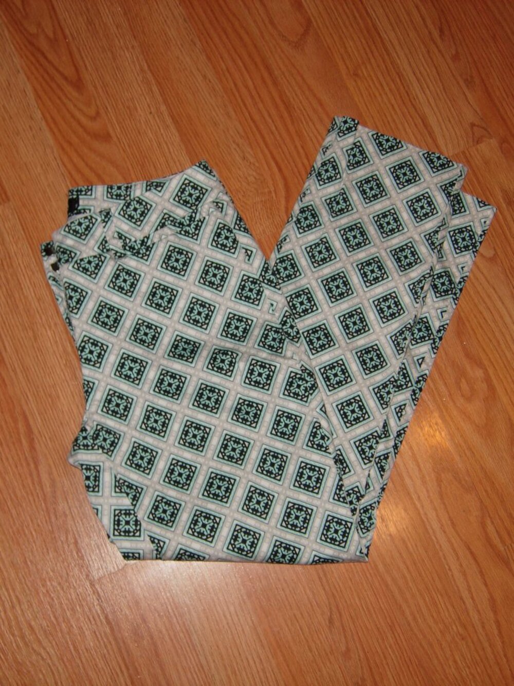 7th Avenue Ankle Pants 2